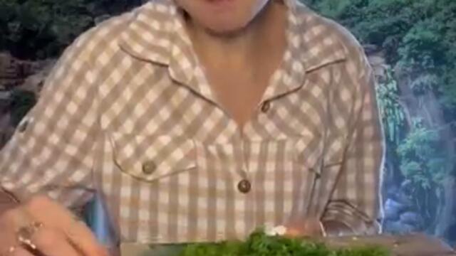 Все гости будут спрашивать рецепт этого салата 👍#салатсфасоли #мамаготовит