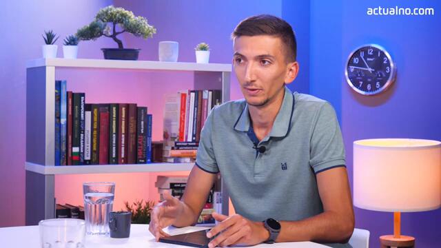 Благодаря, Бойко" и Мило в Левски: Защо сега, г-н Сираков?