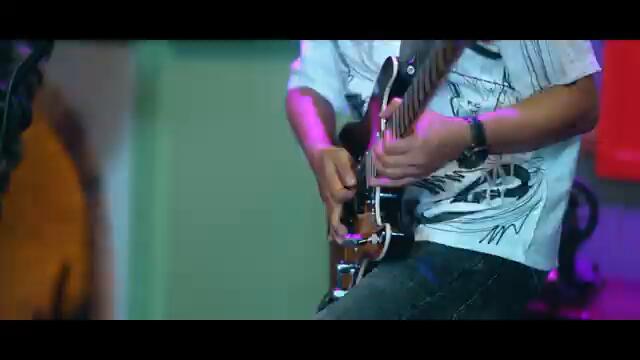 ERI PRAS - OPLOSAN (OFFICIAL LIVE MUSIC VIDEO) | DC MUSIK