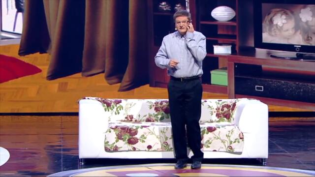 Реакция скорострела на теплоту женских рук! Фальстарт школьного учителя - Взрослые приколы 2021