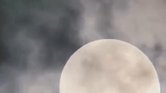 Full Moon and Clouds Timelapse, Portrait Photography #moon #astrophotography #portraitphotography