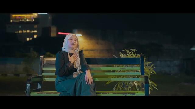 Yaya Nadila - Aku Yang Kau Buang ( Official Music Video )
