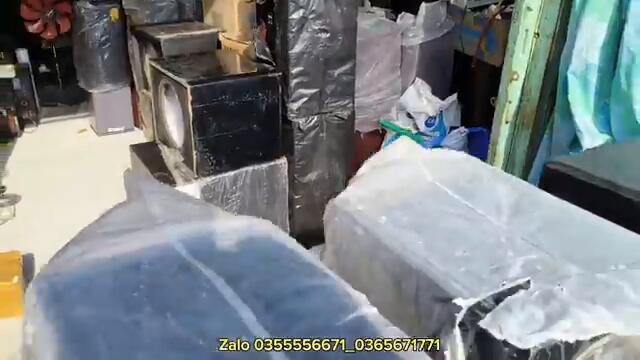 Thanh lý loa đứng, loa sân khấu, mix không dây Shure, võ thùng loa 5 đường tiến giá rẻ như ve chai