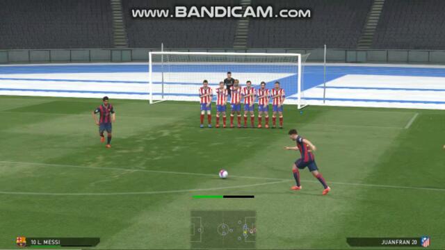 PES 2015 freekick