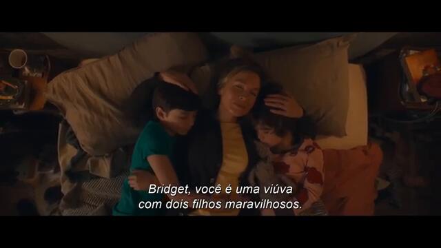 BRIDGET JONES: LOUCA PELO GAROTO | Trailer Legendado