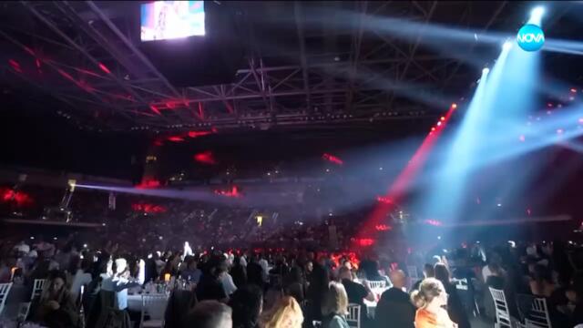 На мене ми любимата певица е цеца величкович тя звездата на сръбската музика