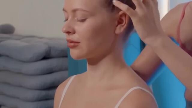 Красиво момиче получава масаж ЧАСТ 3
