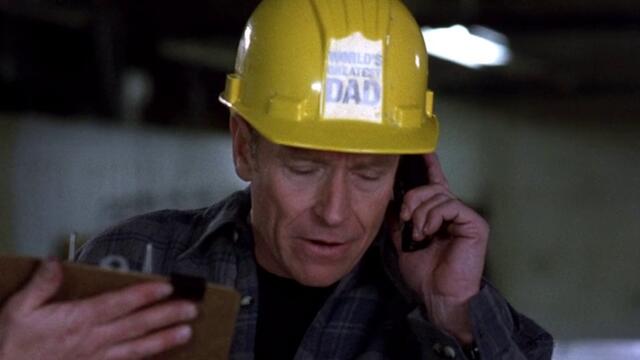 Видях мама да целува Дядо Коледа  I Saw Mommy Kissing Santa Claus (2001) Бг Аудио Част 2