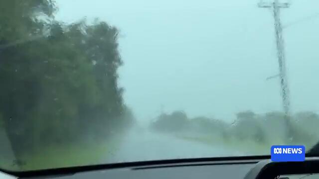 North Queensland residents warned as severe weather event intensifies | ABC NEWS