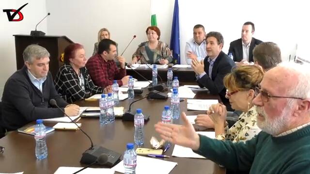 В Шабла протестираха срещу изграждането на ветрогенератори на територията на общината