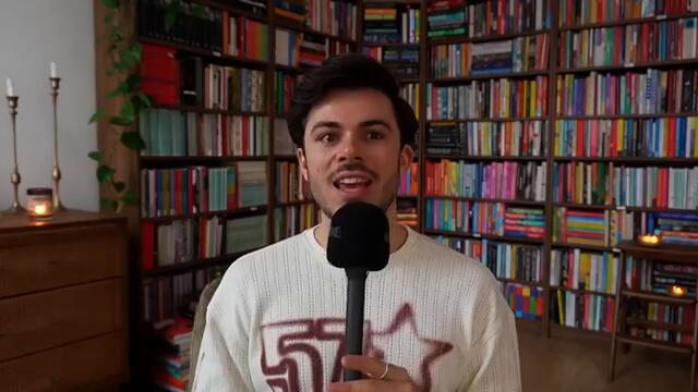 a definitive ranking of booktok books, in case tiktok gets banned again