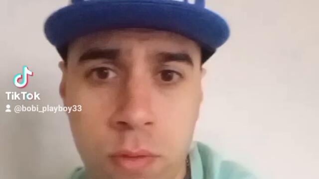 Здравейте приятели вярвате ли във истинската любов от пръв поглед