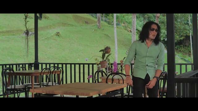 Thomas Arya - Hanya Bisa Berharap (Official Music Video)