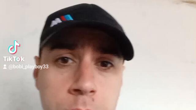 Здравейте приятели за да успеем във живота трябва да сме много упорити и никога да не се предаваме