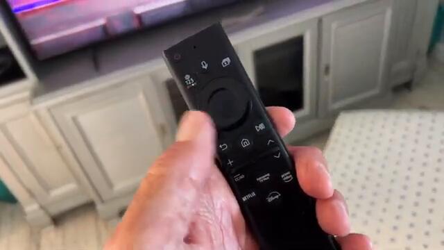 How to add subtitles to a Netflix Movie with Samsung Remote