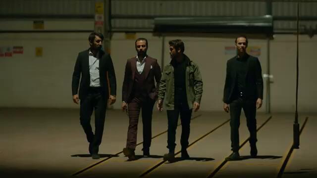 Alçaklara Kar Yağıyor Üşümedin Mi? - Çukur 2. Sezon 34. Bölüm