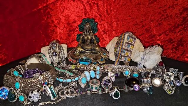 ПРИВОРОЖИТЬ ДЕНЬГИ В ПОЛНОЛУНИЕ… СИЛЬНЫЙ РИТУАЛ ДЛЯ ВСЕХ… ИНГА ХОСРОЕВА