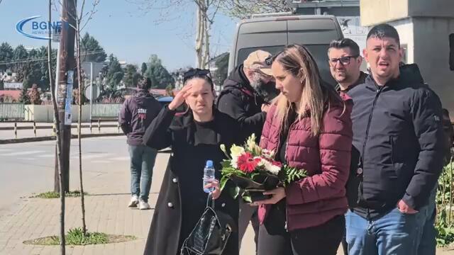 Македония се сбогува с децата си, загинали в Кочани