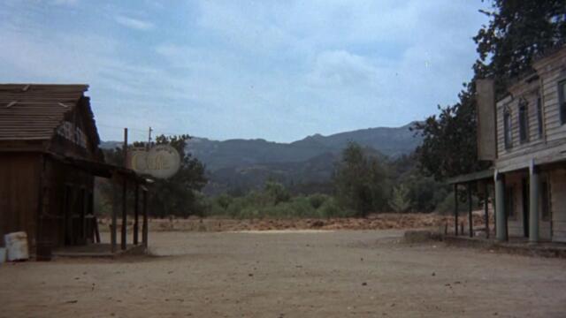 Брейкър! Брейкър! Breaker! Breaker!   (1977)  Бг Аудио Част 1