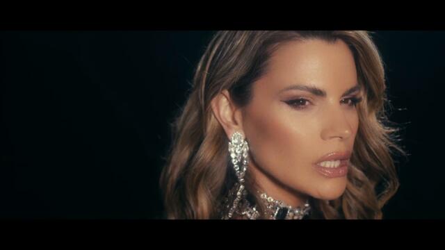 Βίκυ Καρνέζη - Από Ψυχούλα Ψυχάκιας - Official Music Video