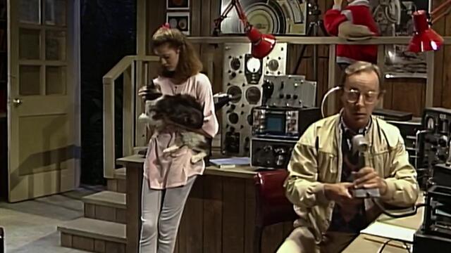 ALF 1986 SEASON 1 EPISODE 1 A.L.F. TV SERIES COMPLETE SHOW SITCOM HD ALF 1986 SEASON 1 EPISODE 1 A.L.F. TV SERIES SHOW SITCOM HD
