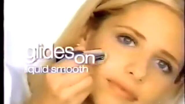 sarah_michelle_gellar_-_maybelline_express_3in1_commercial_#2 (360p)