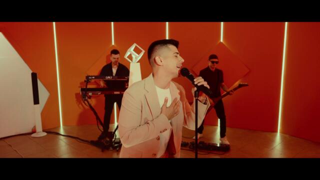 ARMIN DEDIC - SVE JE U TVOJIM RUKAMA (cover) - LIVE ROOM