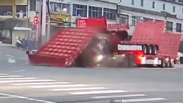 Катастрофа на кръстовище без сблъсък