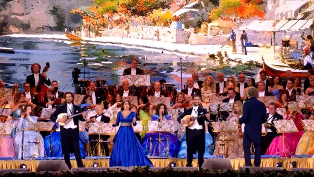 André Rieu, Christina Petrou, Charis Laurijsen & Panos Dimakis  - Ta Pedia Tou Pirea