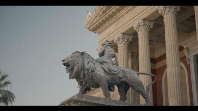 ADIL MAKSUTOVIĆ - U ZAGRLJAJU MOM 4K (OFFICIAL VIDEO)