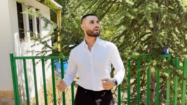 Krasen Bonev -  Седнал Господ да вечеря (2025)