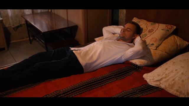 DIVNE GODINE - Kradem Bogu dane (official video 4K)