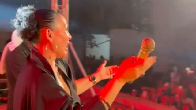 Sofi Marinova & Mile Кitic - Камъните падат