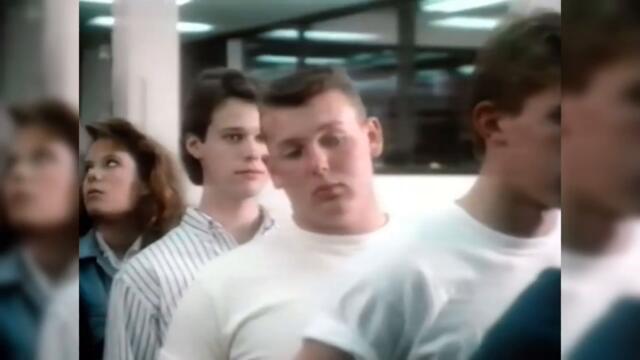 Не точно човек - 1987