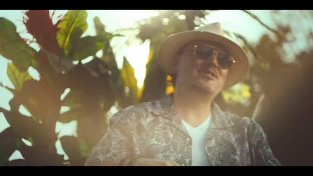 KNEZ - VIVA LA VIDA (OFFICIAL VIDEO)