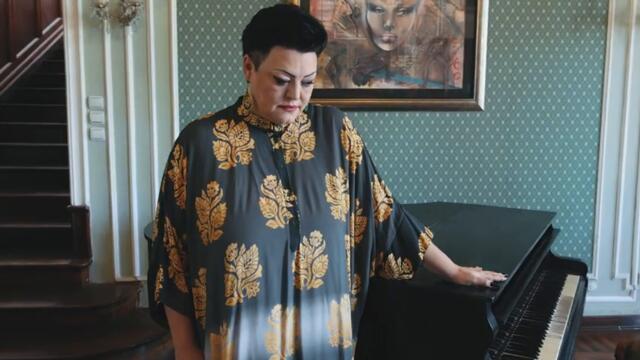 Triple xXx band ,Bojana Barjaktarevic, Pavle Pavlović - Dodji i uzmi me (official video)