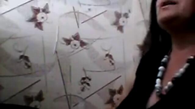 Забранено  е да се обичаме