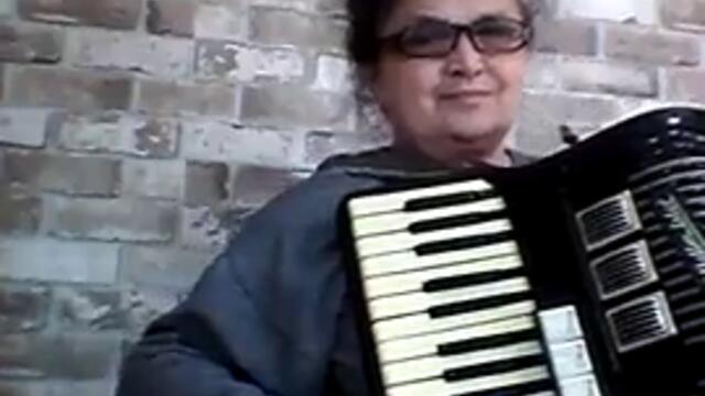 Девойко мъри хубава