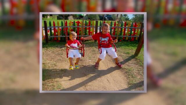 Рени - Двама сина