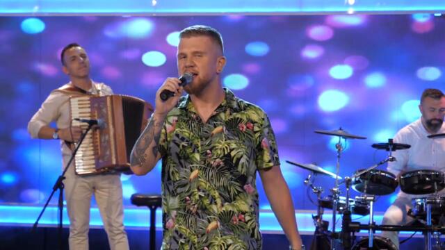 Ognen Zdravkovski i Grupa Molika - Med i slatko grozdze (Art Studio Production Live TV Show)