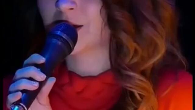 Гласът на България Стелияна Христова на живо в Piano Bar J'adore Велико Търново