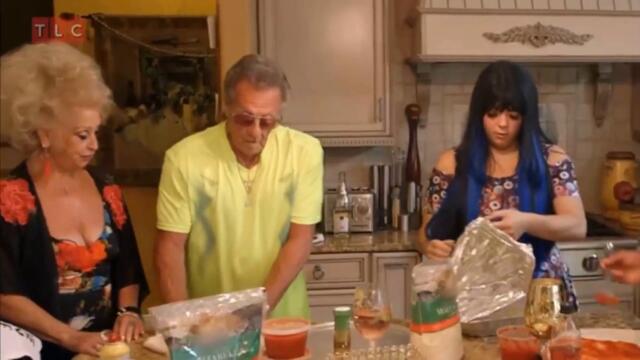 Лаченото семейство - Сезон 1 Епизод 5 (Част 1) (БГ Аудио)