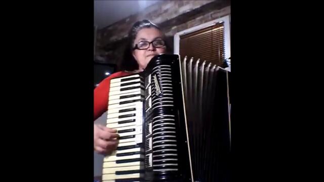 Амазонки две коконки