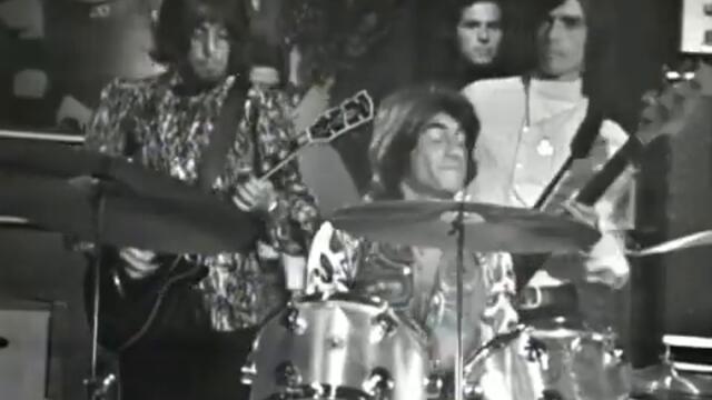 I New Trolls (1970) - Corro da re